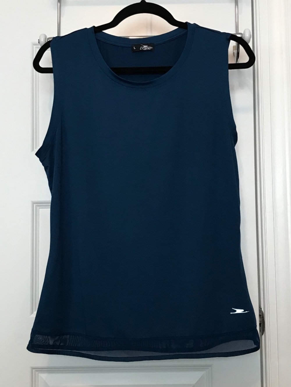 Crane blue sleeveless round neck athletic top with mesh hem (L)